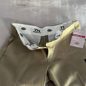 Dickies 774 original fit. 2R.